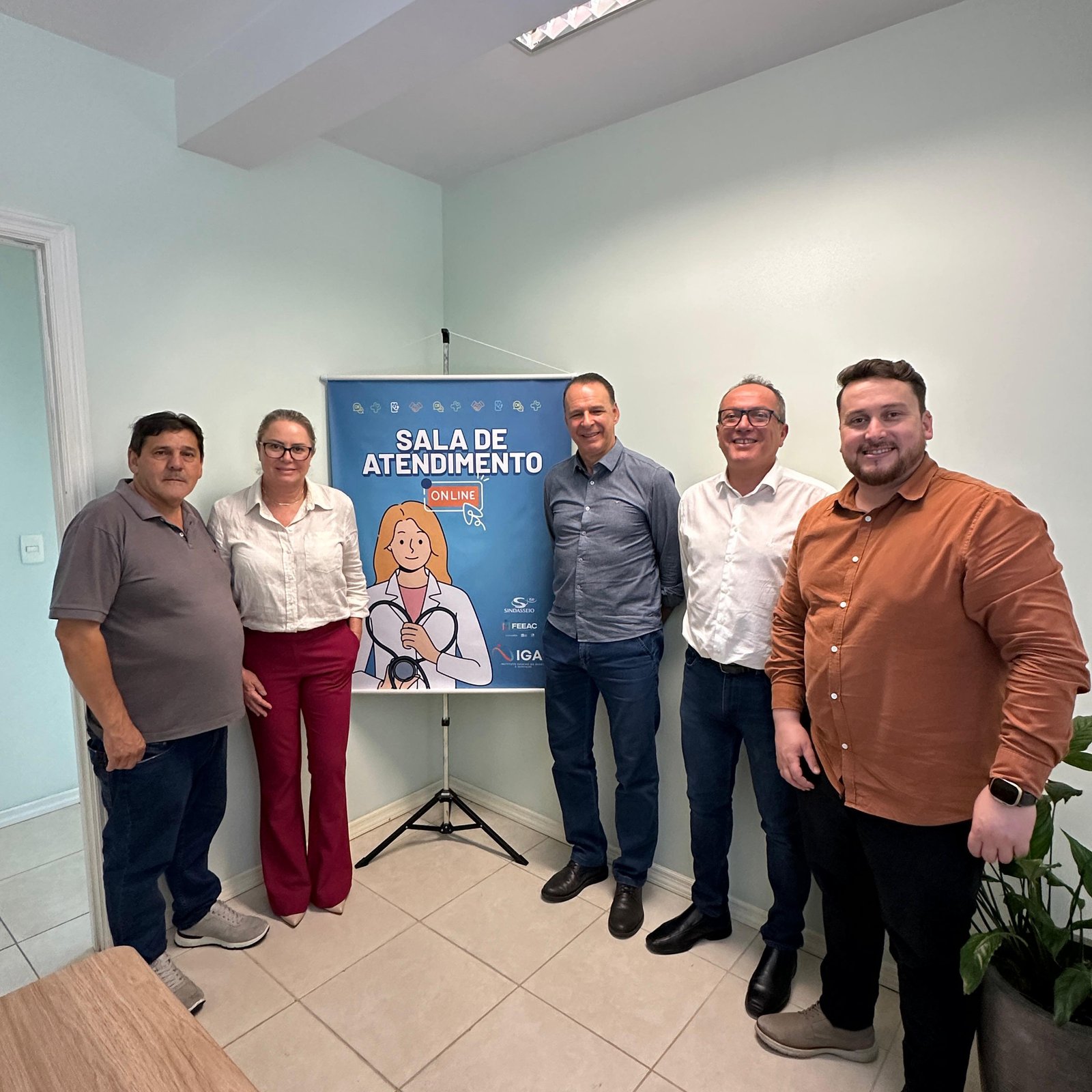 Imagem da notícia Sindilimp Caxias, IGAS RS, FEEAC RS e SINDASSEIO RS inauguram sala de atendimento online para ampliar acesso à Telemedicina aos trabalhadores